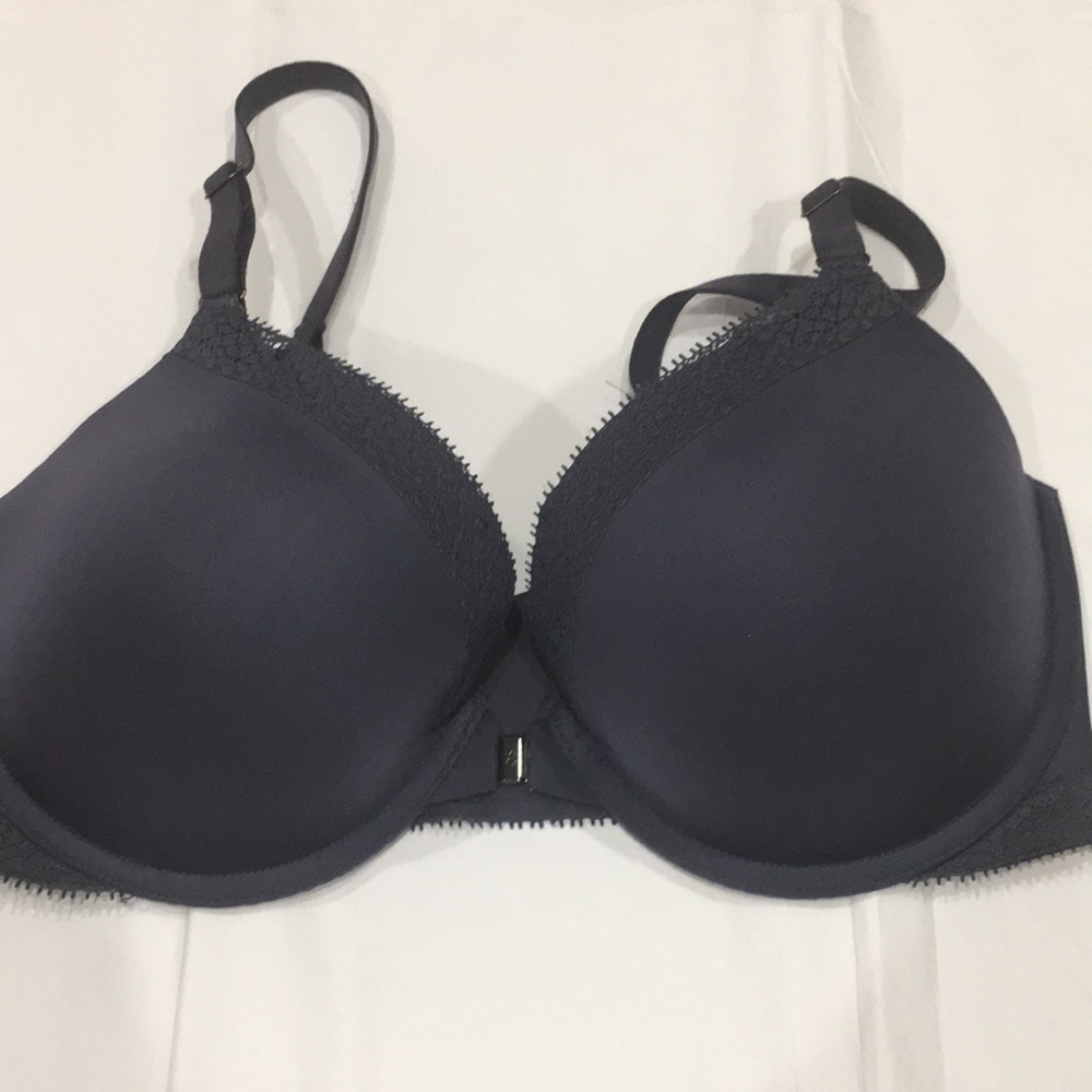Victoria’s Secret incredible bra